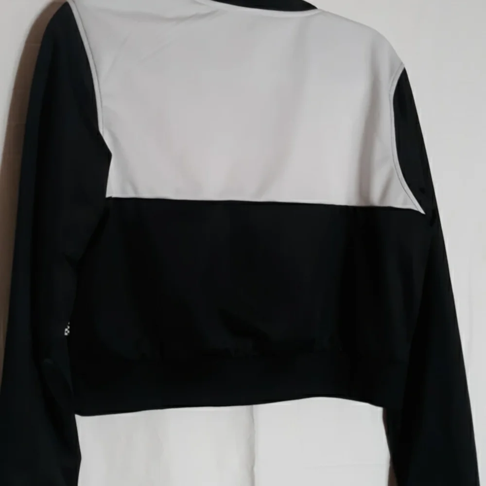 Jacket - Picture 3 of 3